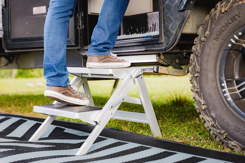 COMPANION CARAVAN LIGHTWEIGHT DOUBLE STEP - Image 4