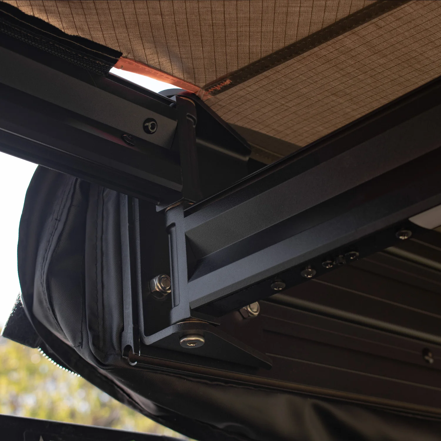 Darche Freestanding LED 270 Degree Awnings - Image 11