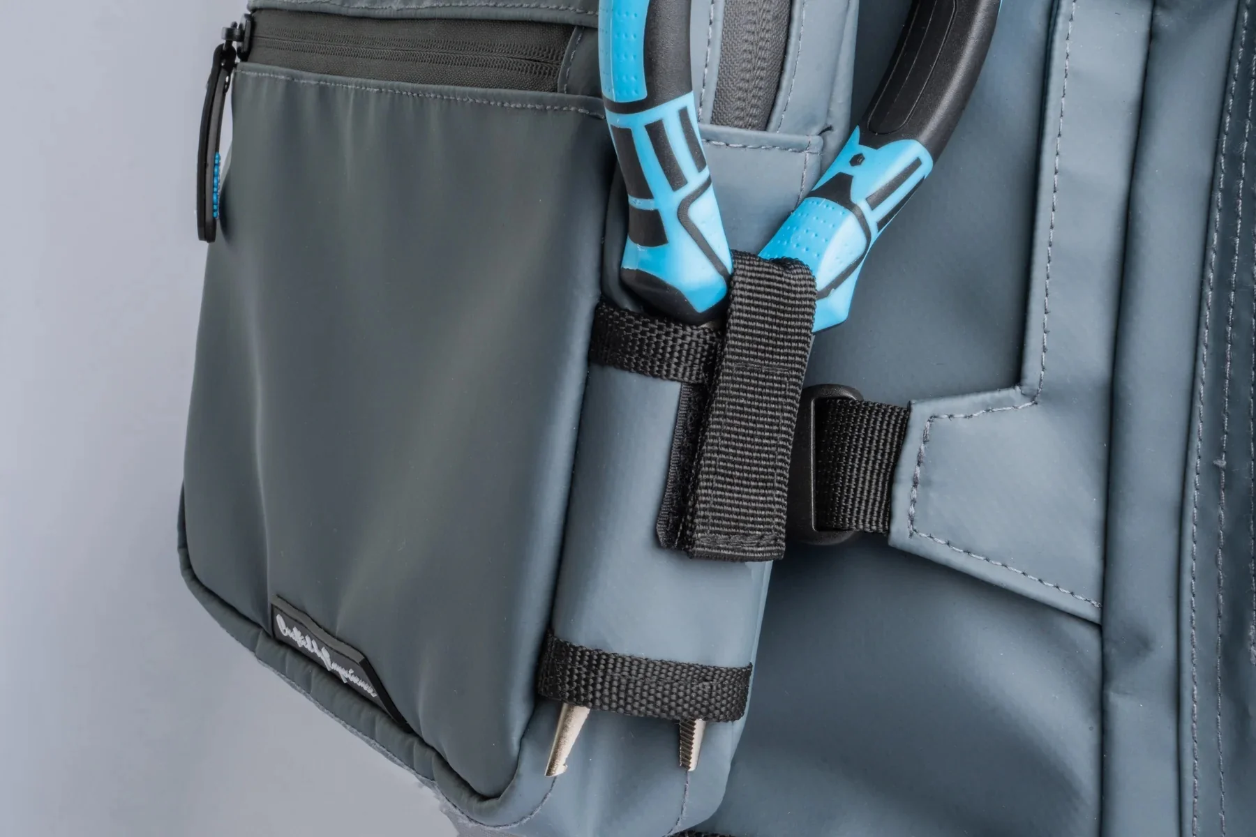 Nomad Design Backpack Large Charcoal - Image 3