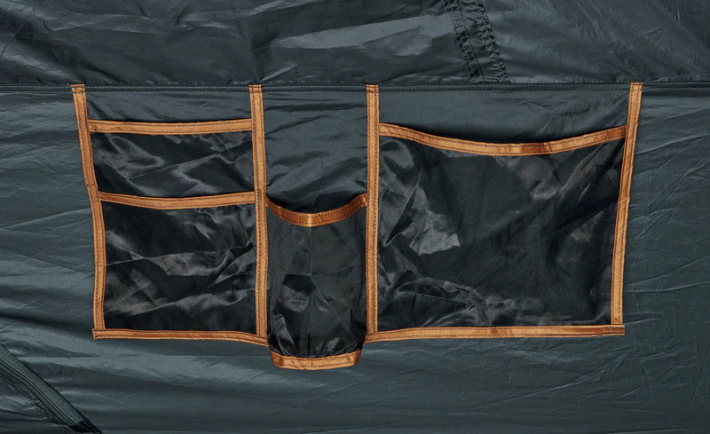 OZTRAIL FAST FRAME BLOCKOUT LUMOS TENT 10 PERSON - Image 7