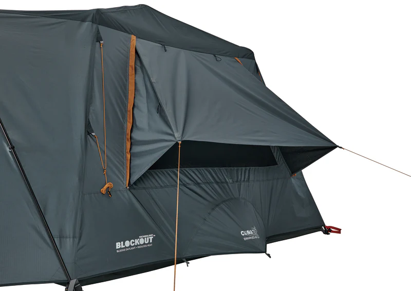 OZTRAIL FAST FRAME BLOCKOUT LUMOS TENT 6 PERSON - Image 2