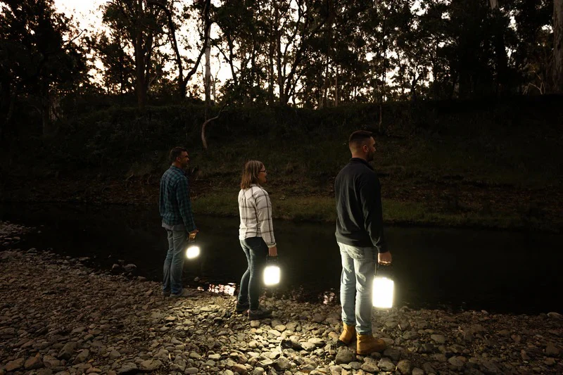 OZTRAIL LUMOS PANEL 1600 CAMP LIGHT - Image 11