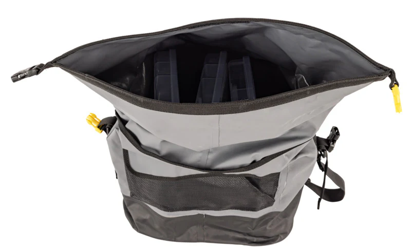 Plano 2024 Z Waterproof XL Tackle Bag - Image 6