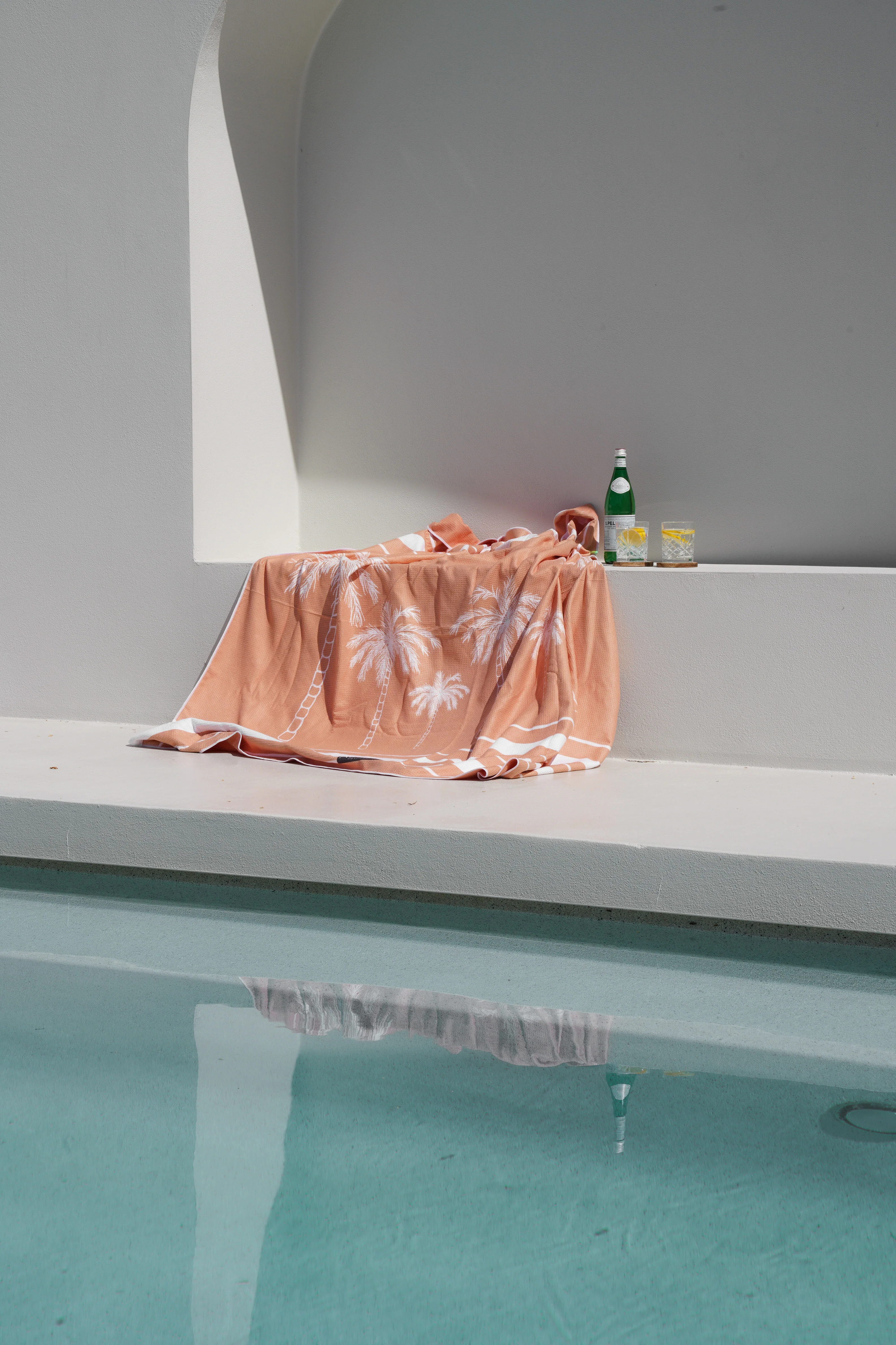 Sand Free Beach Towels Desert Palm Rust - Image 5