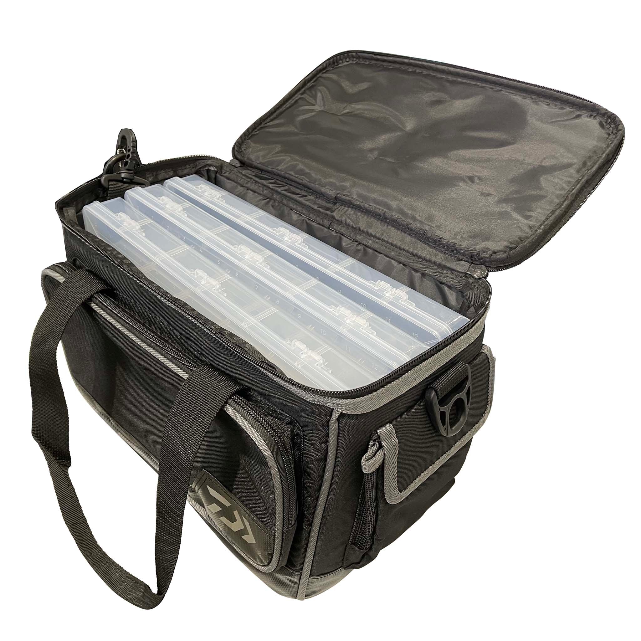 Daiwa Tackle Bag Medium 3 Trays - Image 2